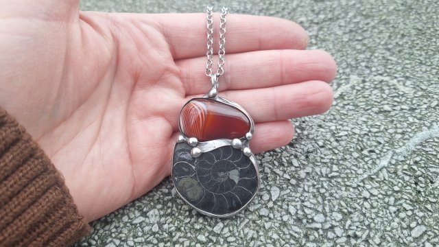 Kontrasty - wisiorek