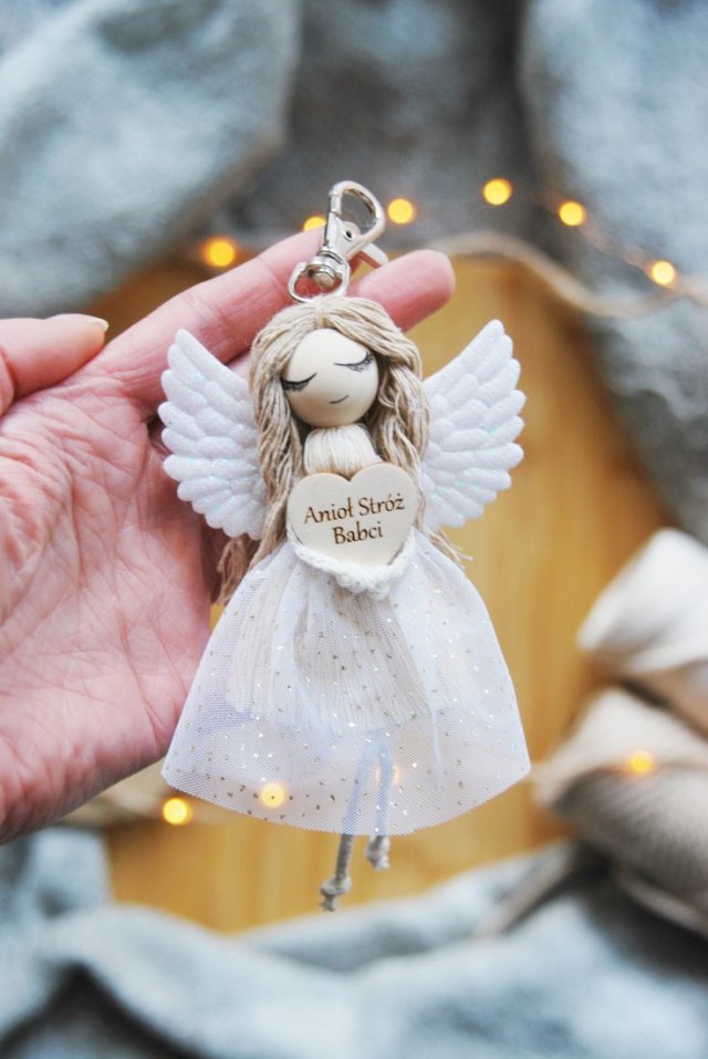 Prezent na Dzień Babci - Anioł Stróż Babci | Breloczek aniołek