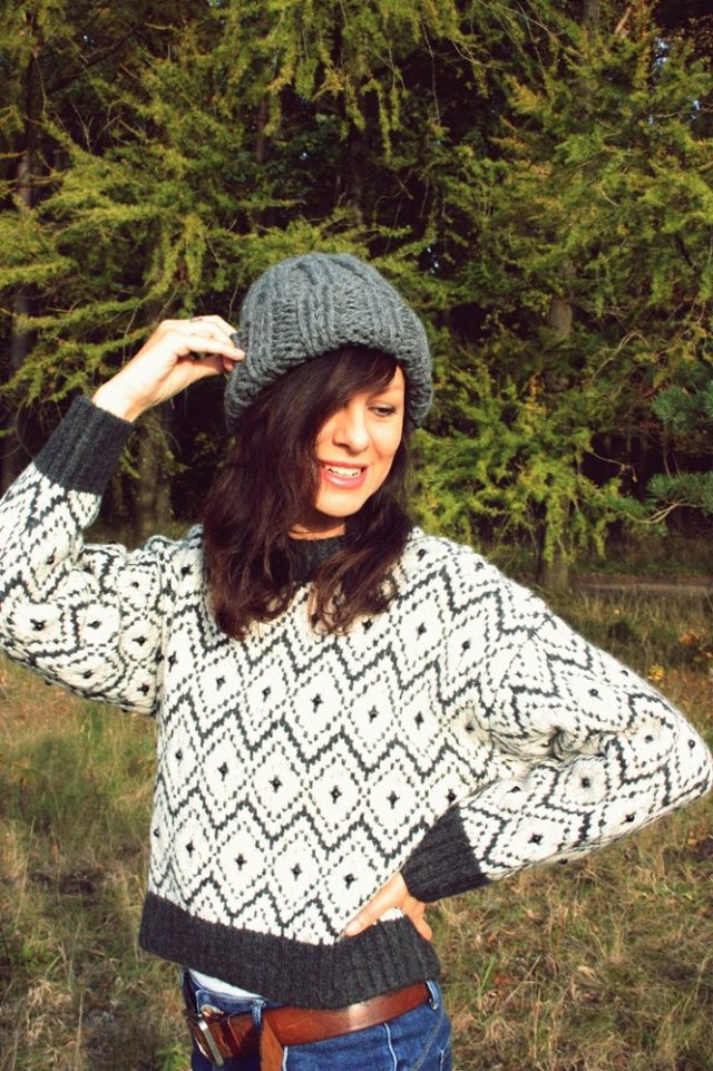 CZAPKA  WEŁNA  PERUWIAŃSKA  ALPAKA