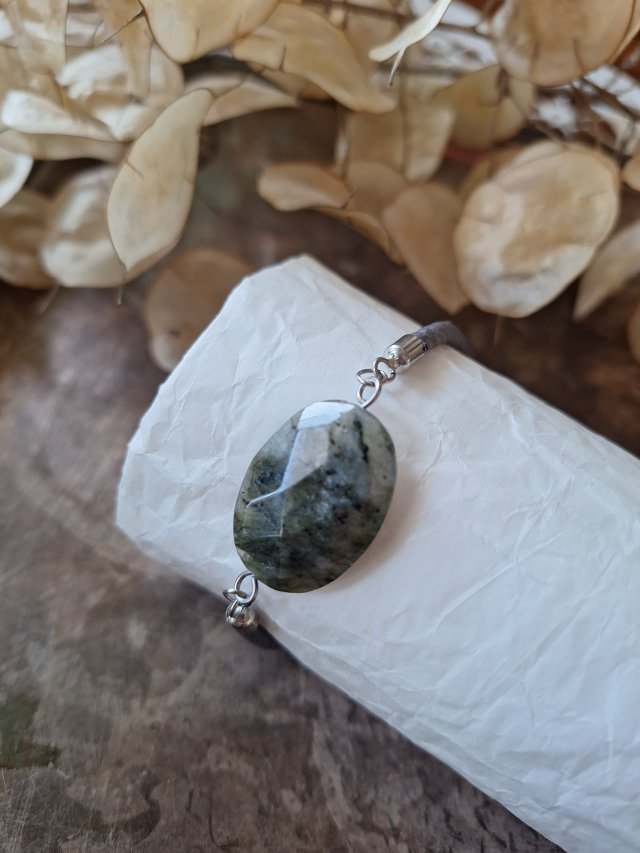 Bransoletka labradoryt regulowana