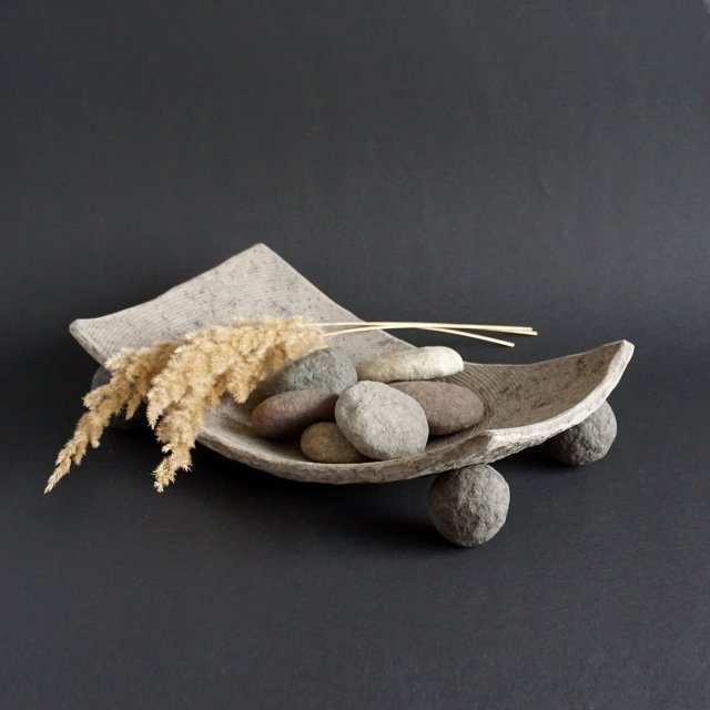 Ozdobna misa z papieru z recyklingu