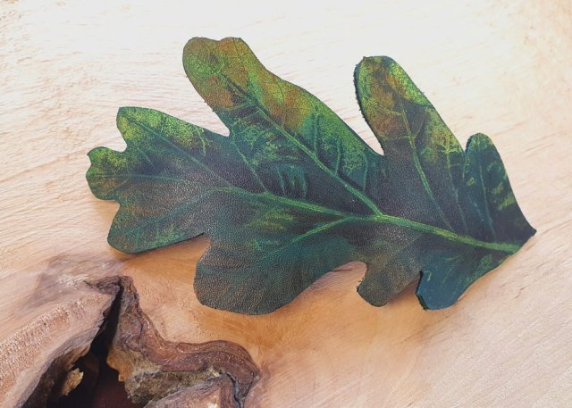 spinka do włosów -liść dębu