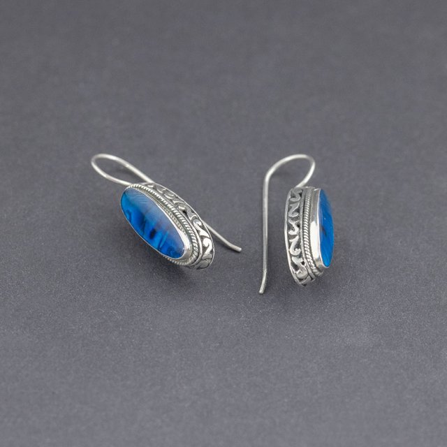 Srebrne kolczyki ze zdobieniem