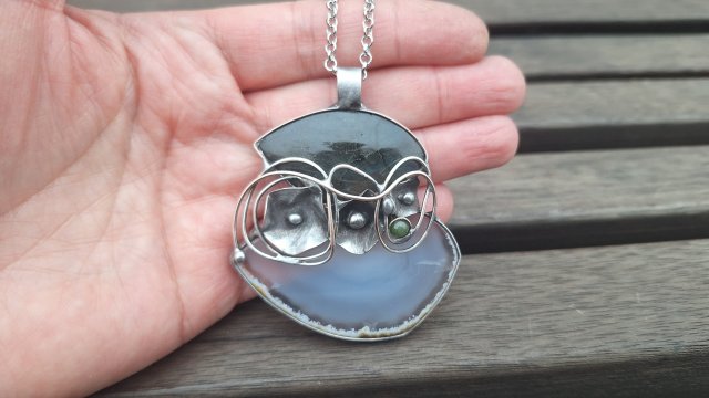 Kwiaty sobie sama kup! - wisiorek