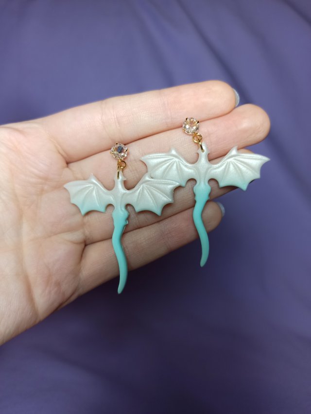 Kolczyki z gliny polimerowej smoki