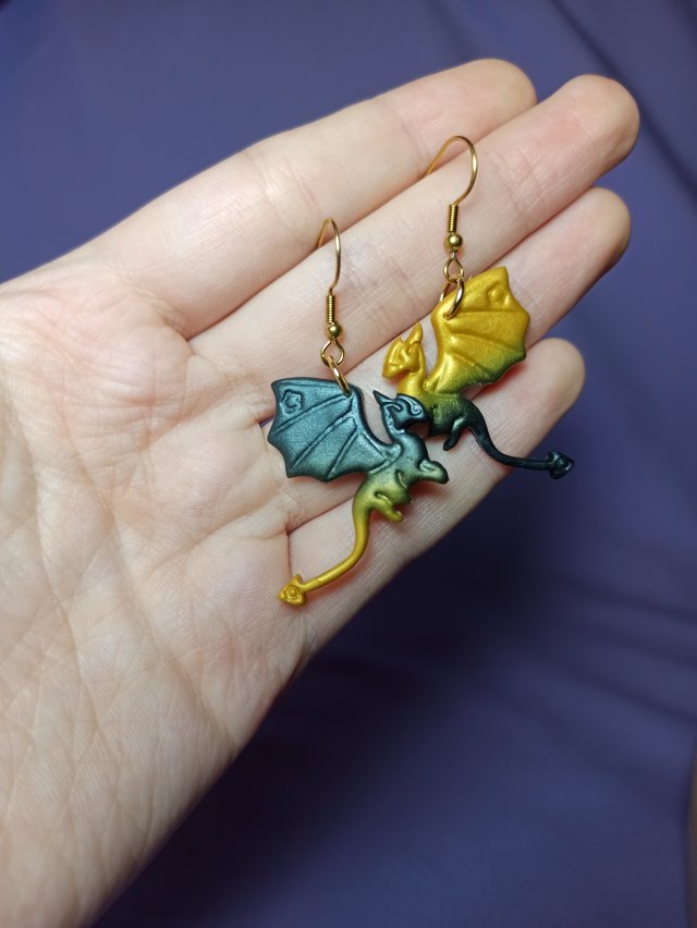 Kolczyki z gliny polimerowej smoki