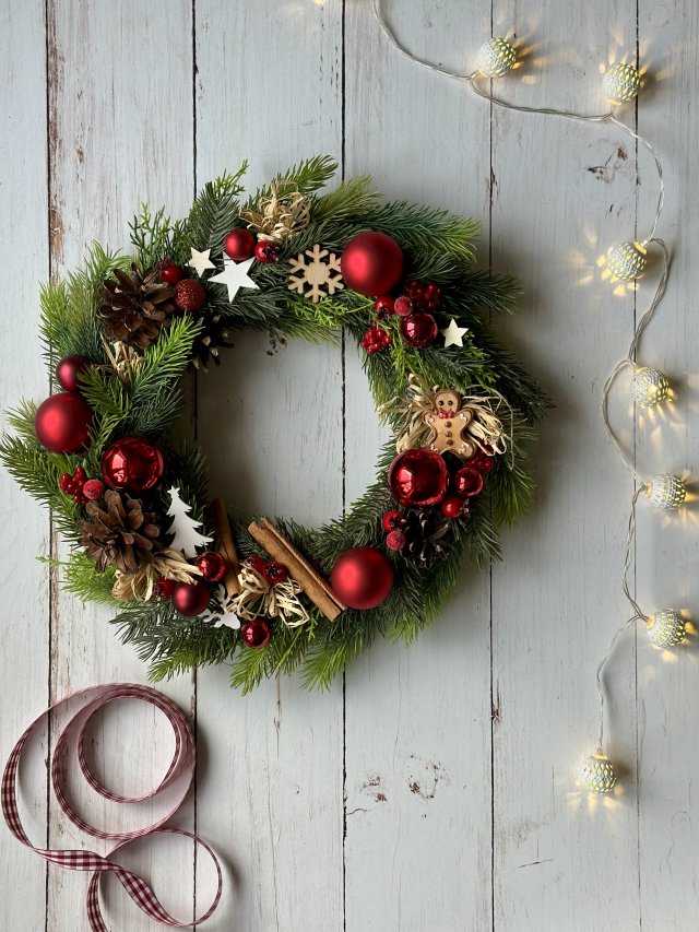 Bożonarodzeniowy wianek na drzwi, wielosezonowy