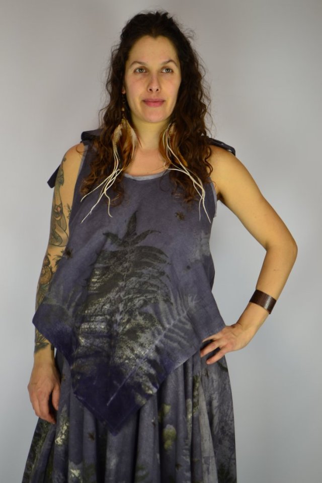 Barwiona roślinami Bluzka Łąka Nocą 4