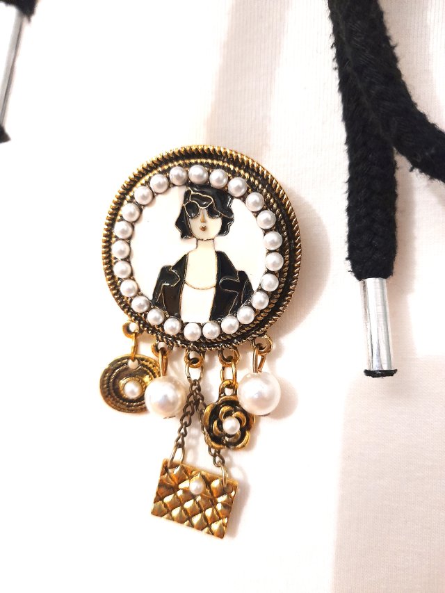 Ze szkatuły: brosza vintage