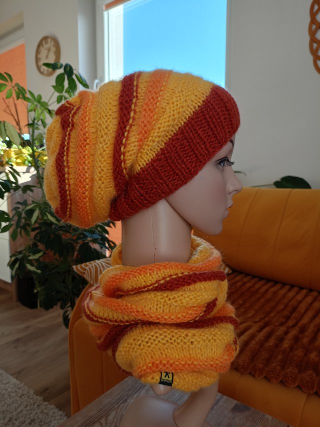 Komplet czapka i komin