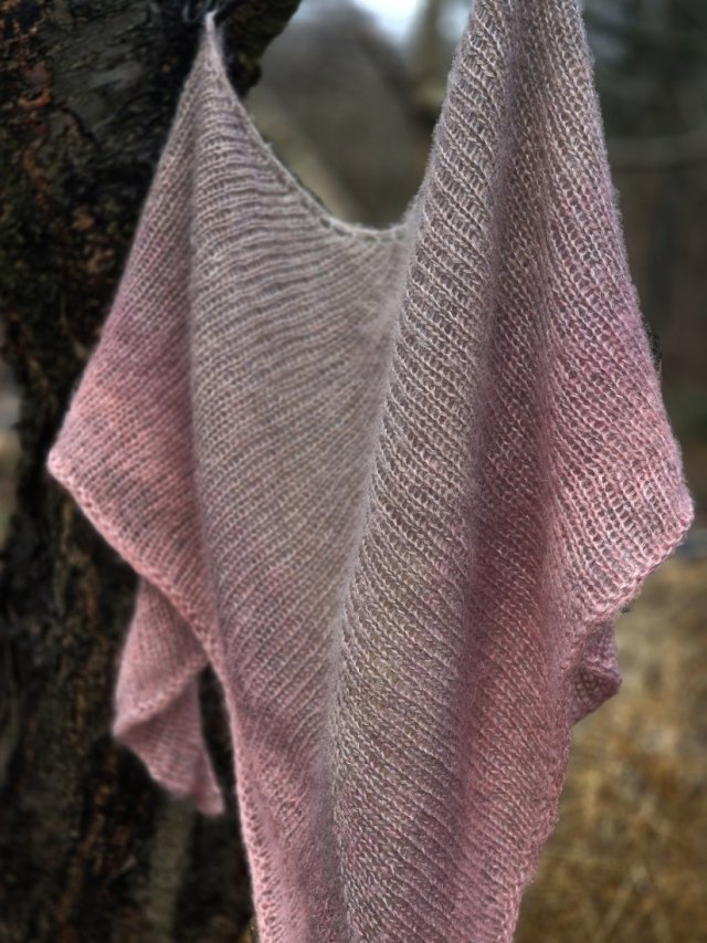 Puder w chmurach / puchata chusta