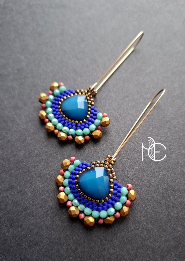 w szkle kolorowym no4