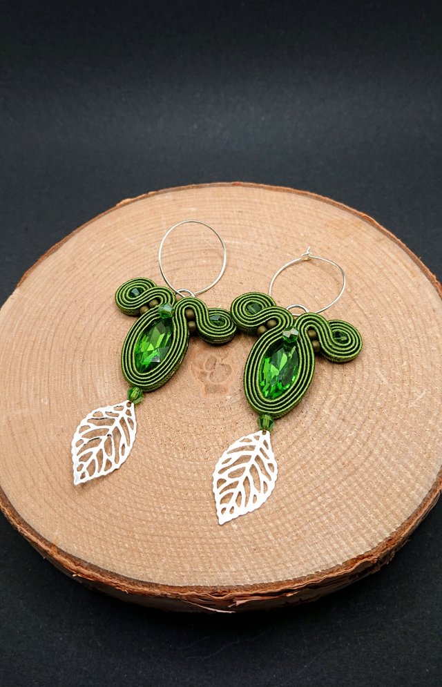 Zielone kolczyki sutasz koła