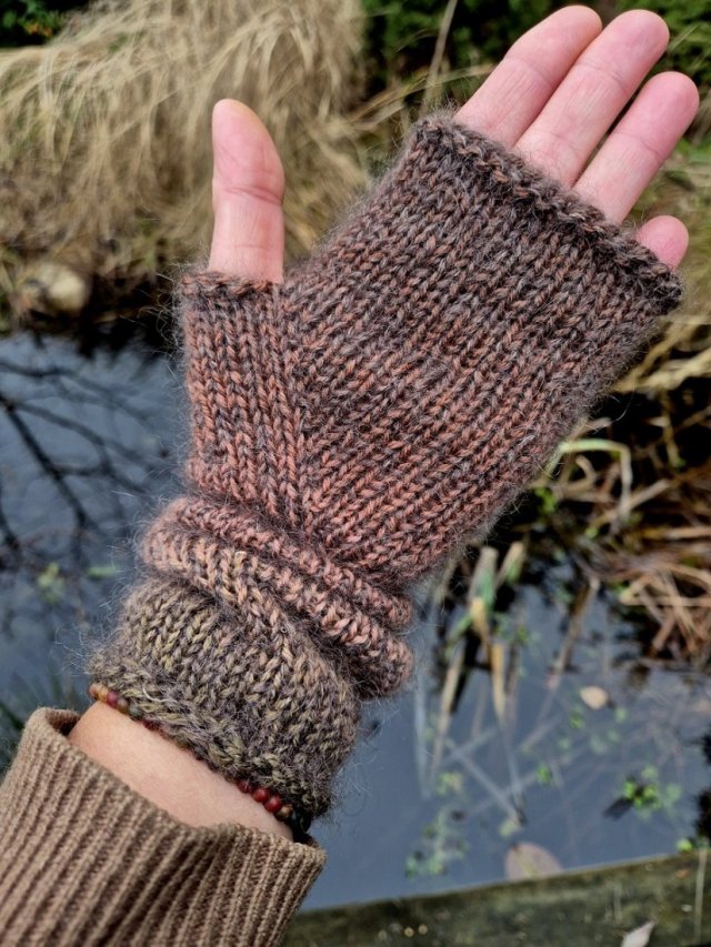 praliny / mitenki z kaszmirem