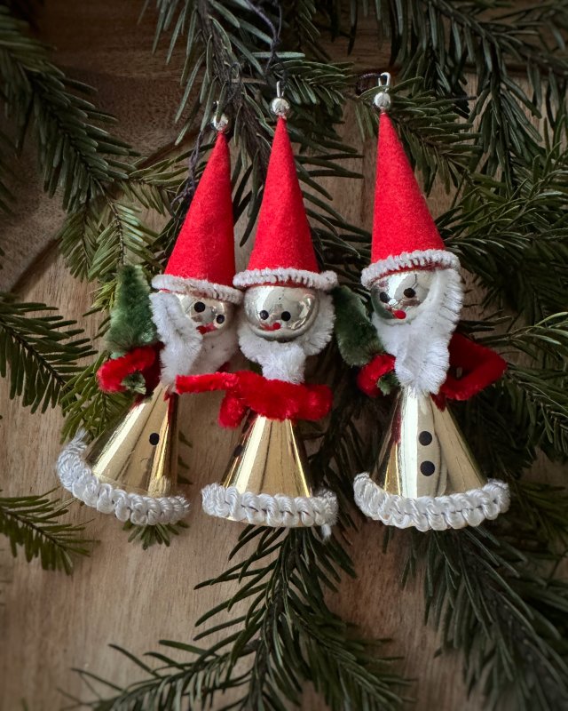 Mikołaj, zawieszka choinkowa, II połowa XX w.