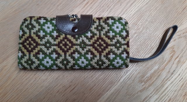 Portfel z walijskiej wełny