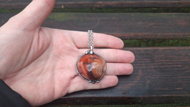 Żywe kultury bakterii - wisiorek