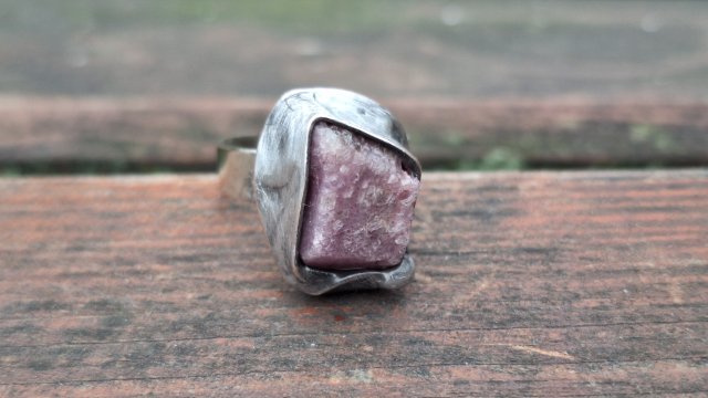 Rubin - pierścionek regulowany