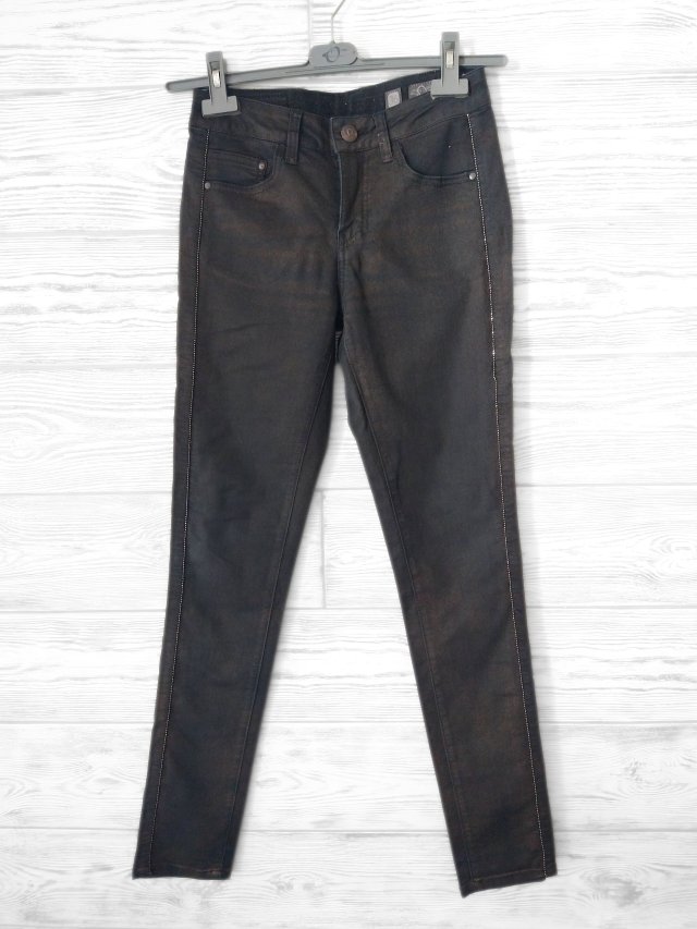 Cream spodnie z połyskiem (A)