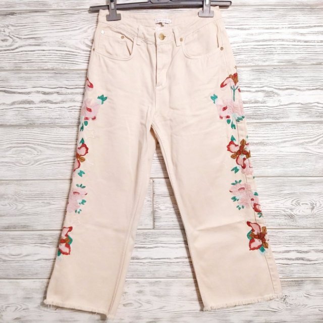 Mint&Berry jeans w kwiaty (A)