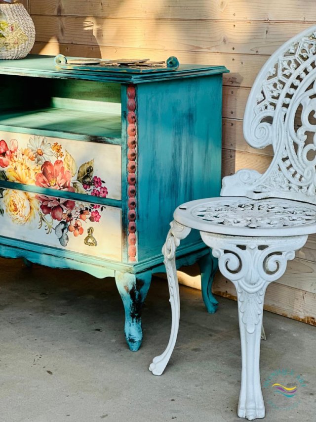 Ręcznie malowana szafka z kwiatami, pojedynczy egzemplarz, wysyłka