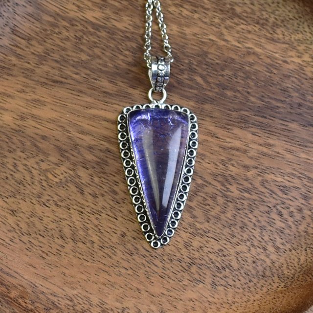 Posrebrzany ozdobny wisiorek z kwarcem Snake Skin #634