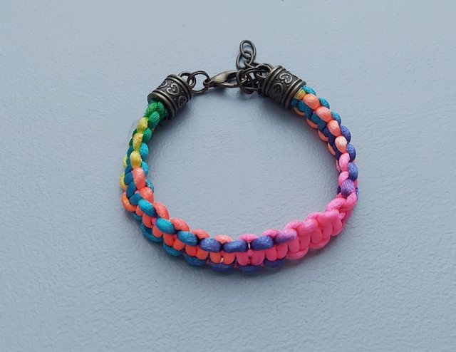 Neonowa seria kolorów - bransoletka