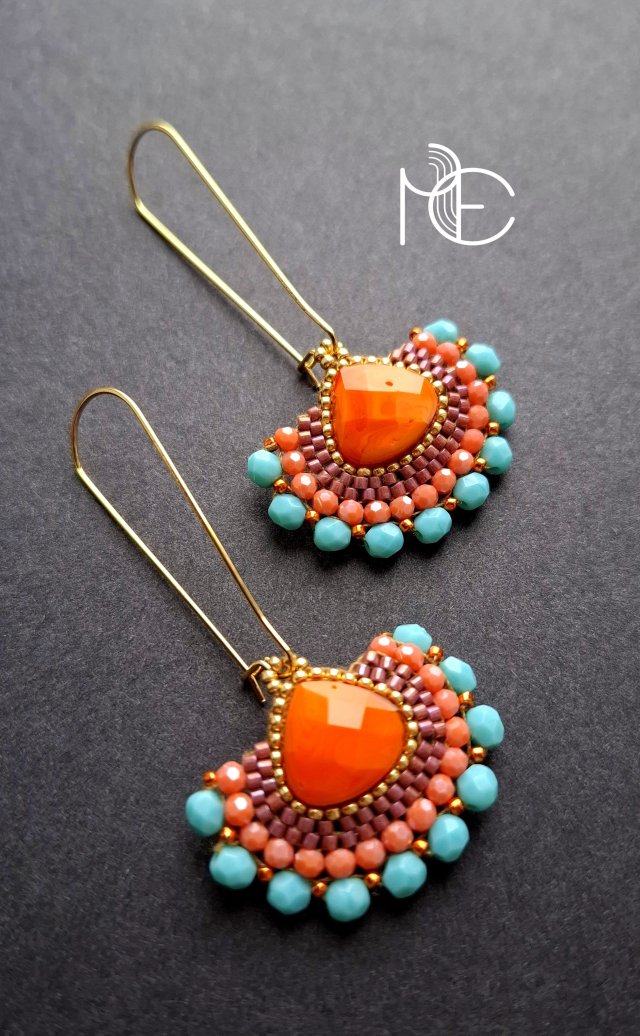 w szkle kolorowym no9