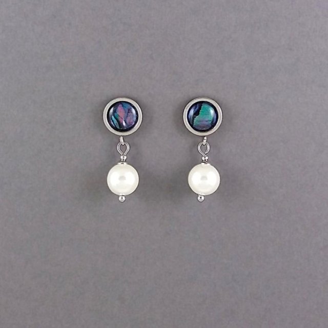 Kolczyki z perełkami i muszlą paua