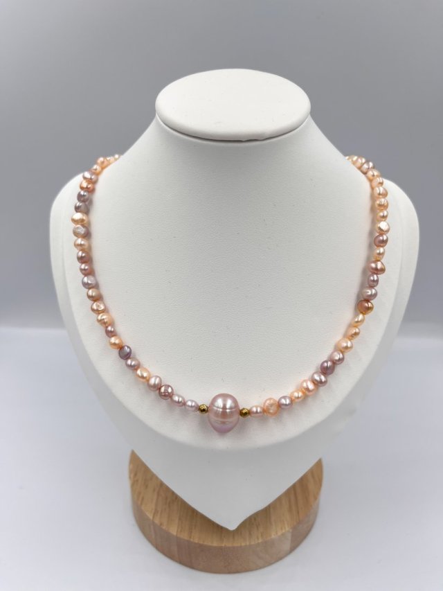 Naszyjnik brzoskwiniowa perła naturalna