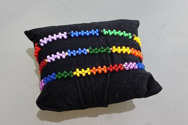 Bransoletki przyjaźni Zestaw - kolorowy Boho - minimalizm dla przyjaciół