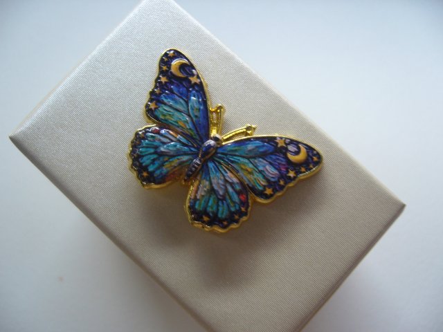 PIN PRZYPINKA BROSZKA MOTYLEK