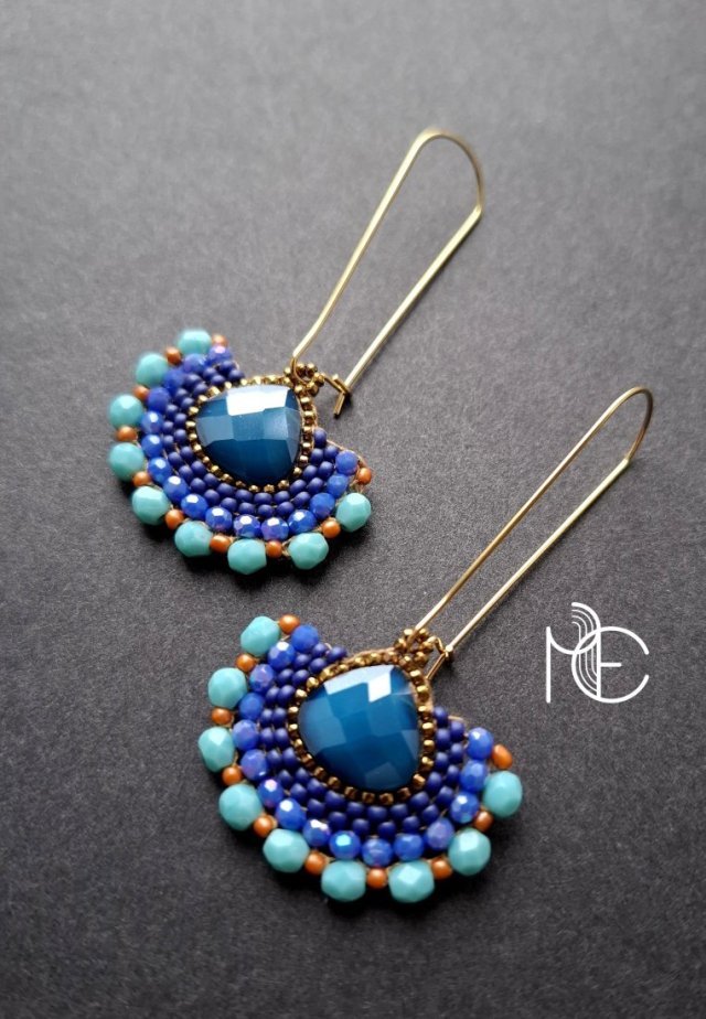 w szkle kolorowym no17