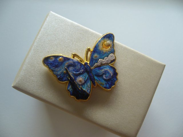 PIN PRZYPINKA BROSZKA MOTYL