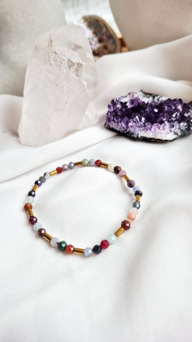 Bransoletka z naturalnych spineli