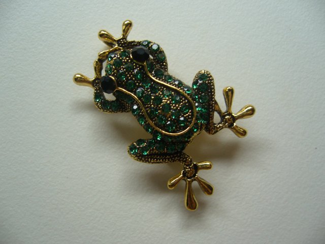 BROSZKA ZAWIESZKA ŻABKA