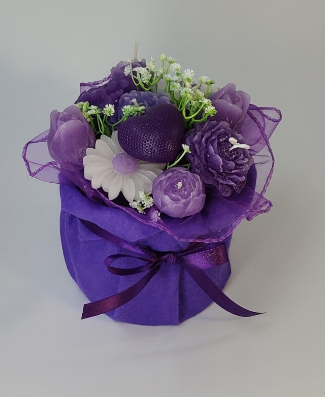Flowerbox - bukiet kwiatów - wosk - prezent - rękodzieło
