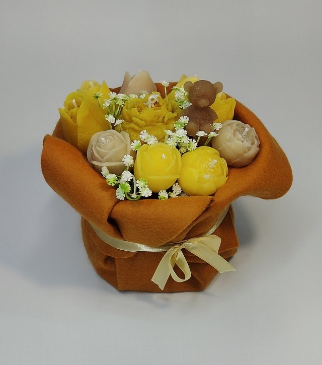 Flowerbox - bukiet kwiatów - wosk - prezent - rękodzieło
