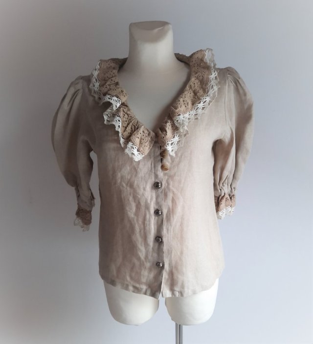 Lniana folkowa bluzka