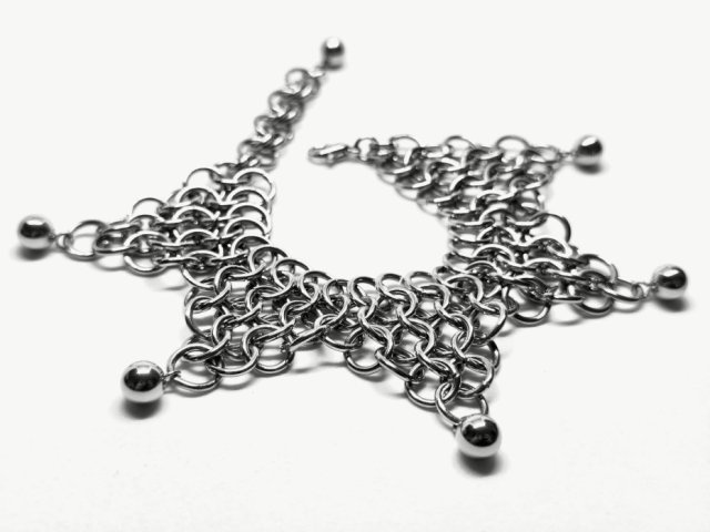 Bransoletka chainmaille z kuleczkami stal chirurgiczna szeroka