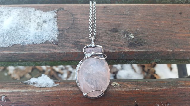 Rubin z kwarcem  - wisiorek