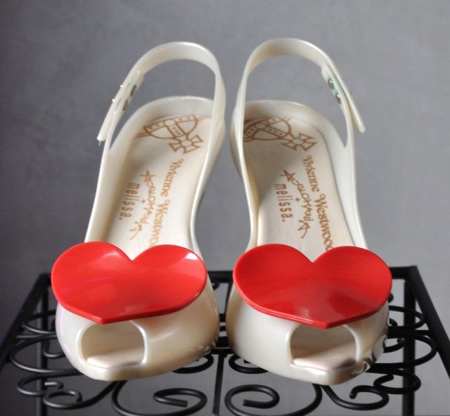 Melissa Vivienne Westwood Anglomania 39