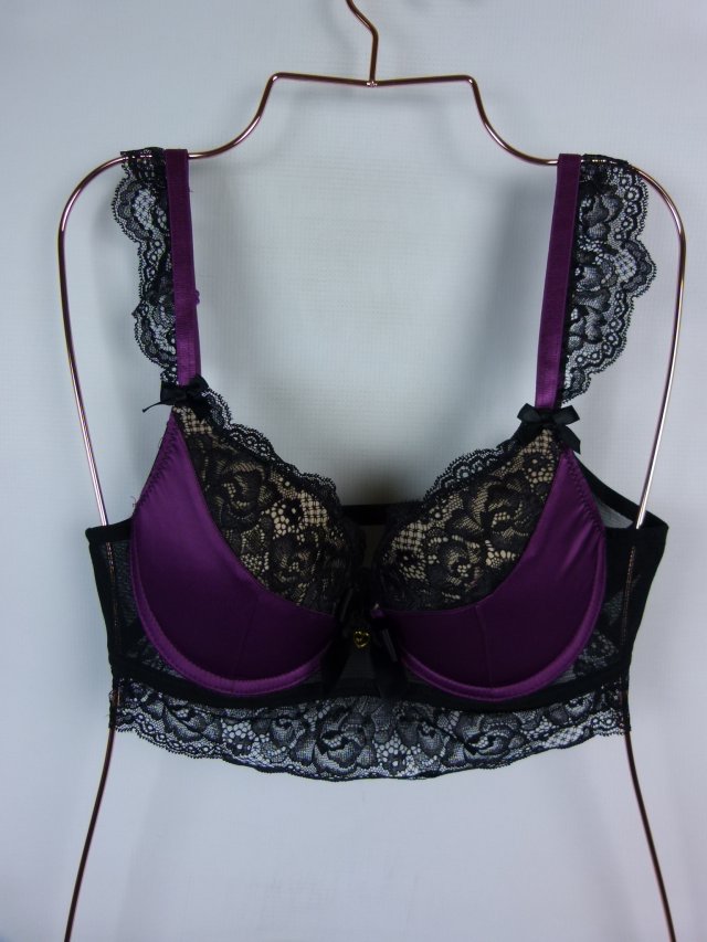 LoveHoney usztywniany koronkowy biustonosz C / M