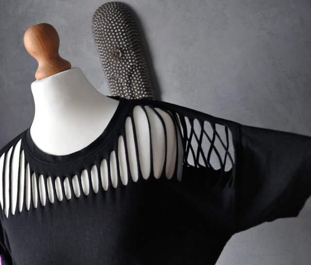 Top wycięcia czarny MEDICINE XS S