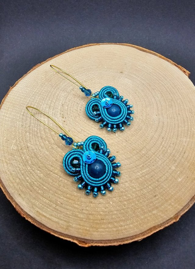 Turkusowe kolczyki sutasz z jadeitem