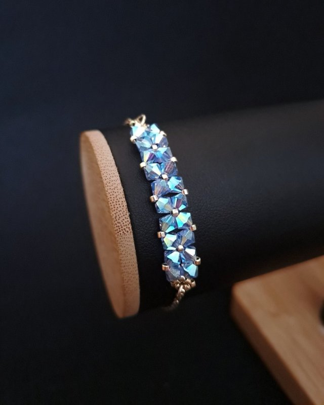 Crystal Square Sapphire - Delikatna bransoletka z kryształów Preciosa Sapphire AB2x