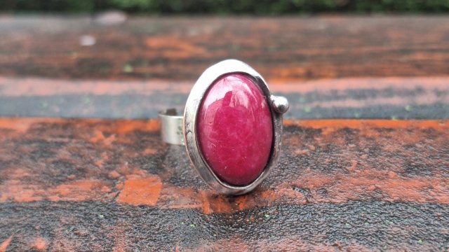 Fuksja - pierścionek regulowany