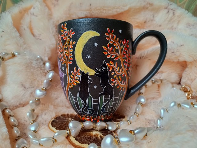 Księżycowe koty ręcznie malowany kubek 300 ml.