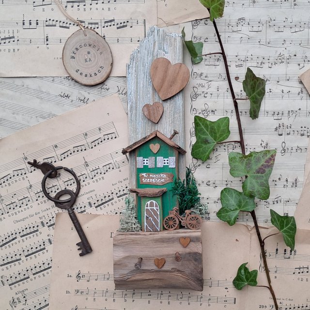 Rustykalny wieszak Zielono mi no 4