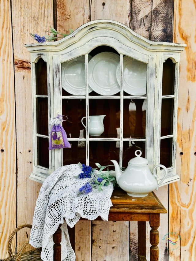 Wisząca witryna shabby chic, styl prowansalski, oszklona